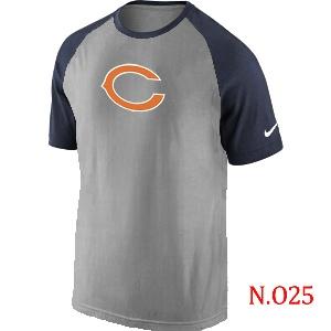 Mens Chicago Bears Ash Tri Big Play Raglan T-Shirt Grey- Navy