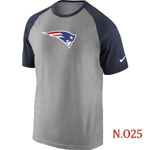 Mens New England Patriots Ash Tri Big Play Raglan T-Shirt Grey- Navy
