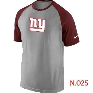 Mens New York Giants Ash Tri Big Play Raglan T-Shirt Grey- Red
