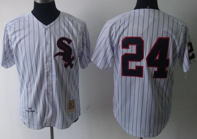 Chicago White Sox 24 Vizquel White Black Strip M&N Jersey